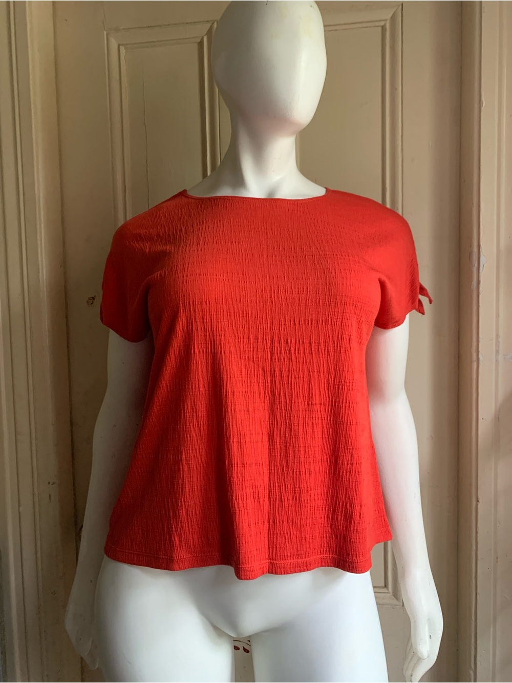 Max Studio Vibrant Red Short-Sleeve Textured Tee with Sleeve Tie
